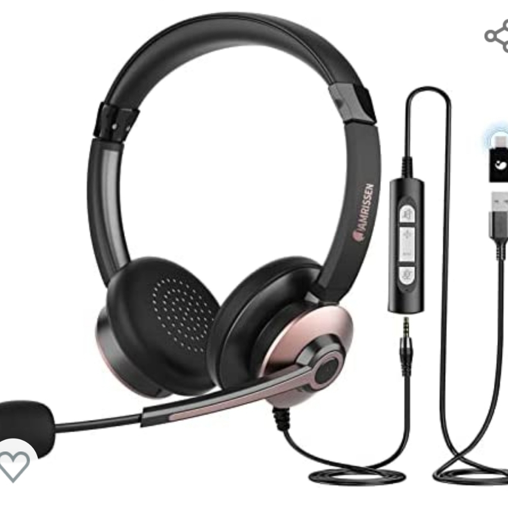 USB headset with noise canceling microphone